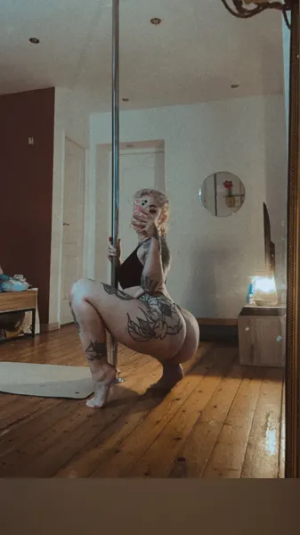 La Sainte Marnie ♡ 5.4 % ♡ - Onlyfans